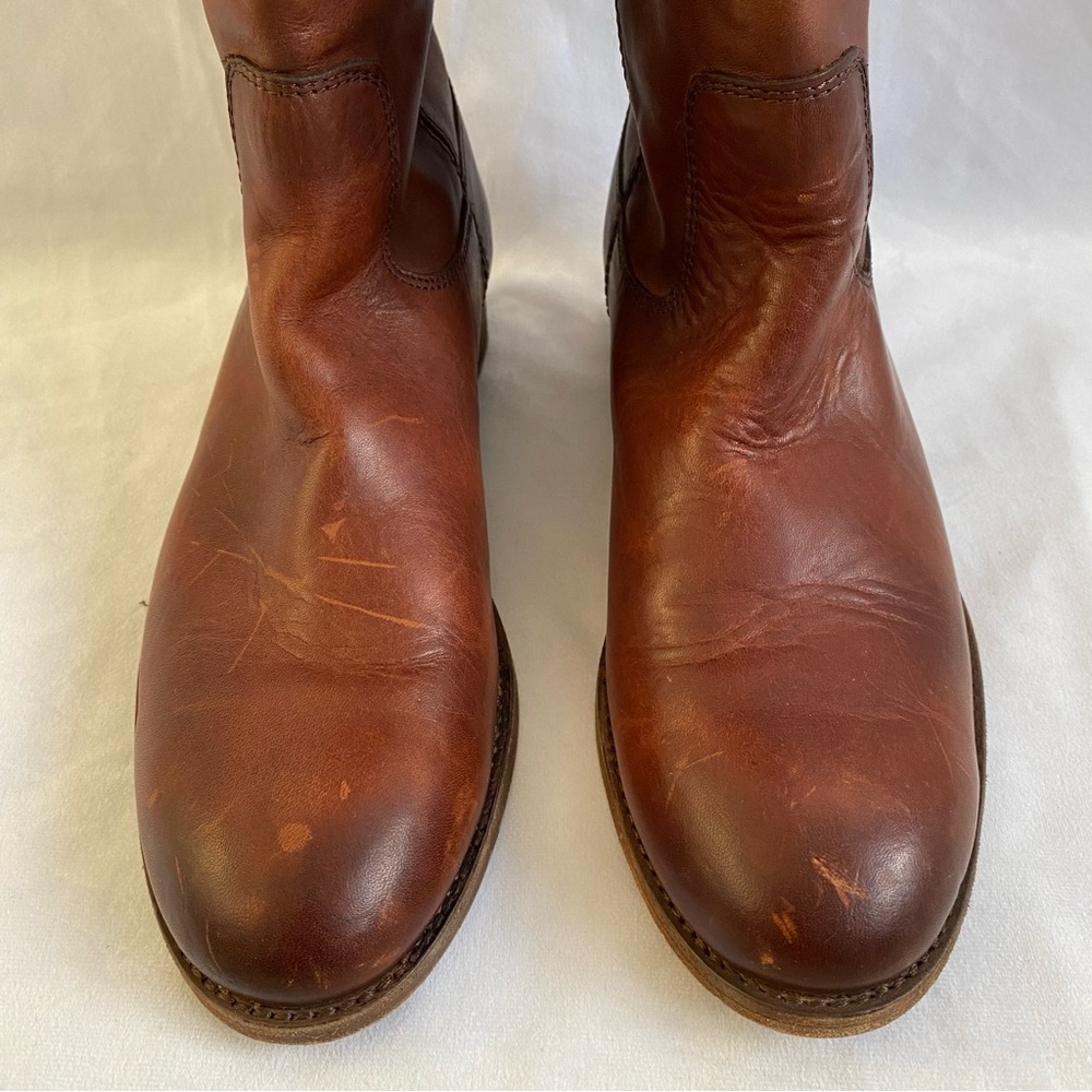 Frye Melissa 2-Button Cognac Leather Boot - Picture 4 of 12